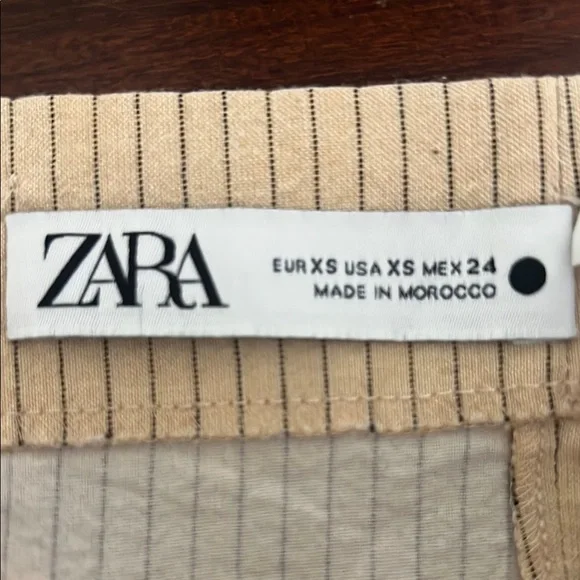 Zara Beige Striped Crop Top - Picture 6 of 6